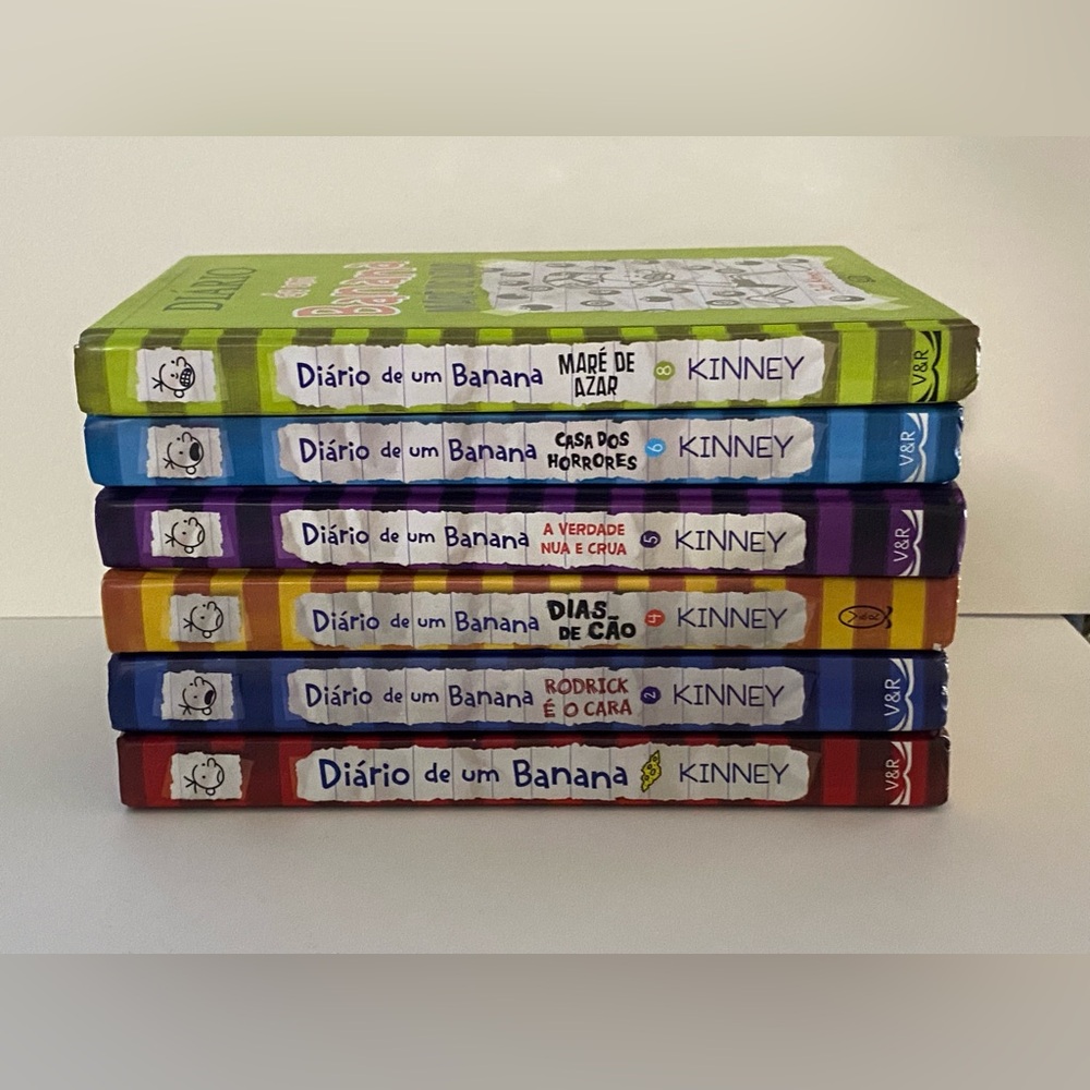 Spanish language Diary of a Wimpy Kid/ Diario de um Banana collection 6 books